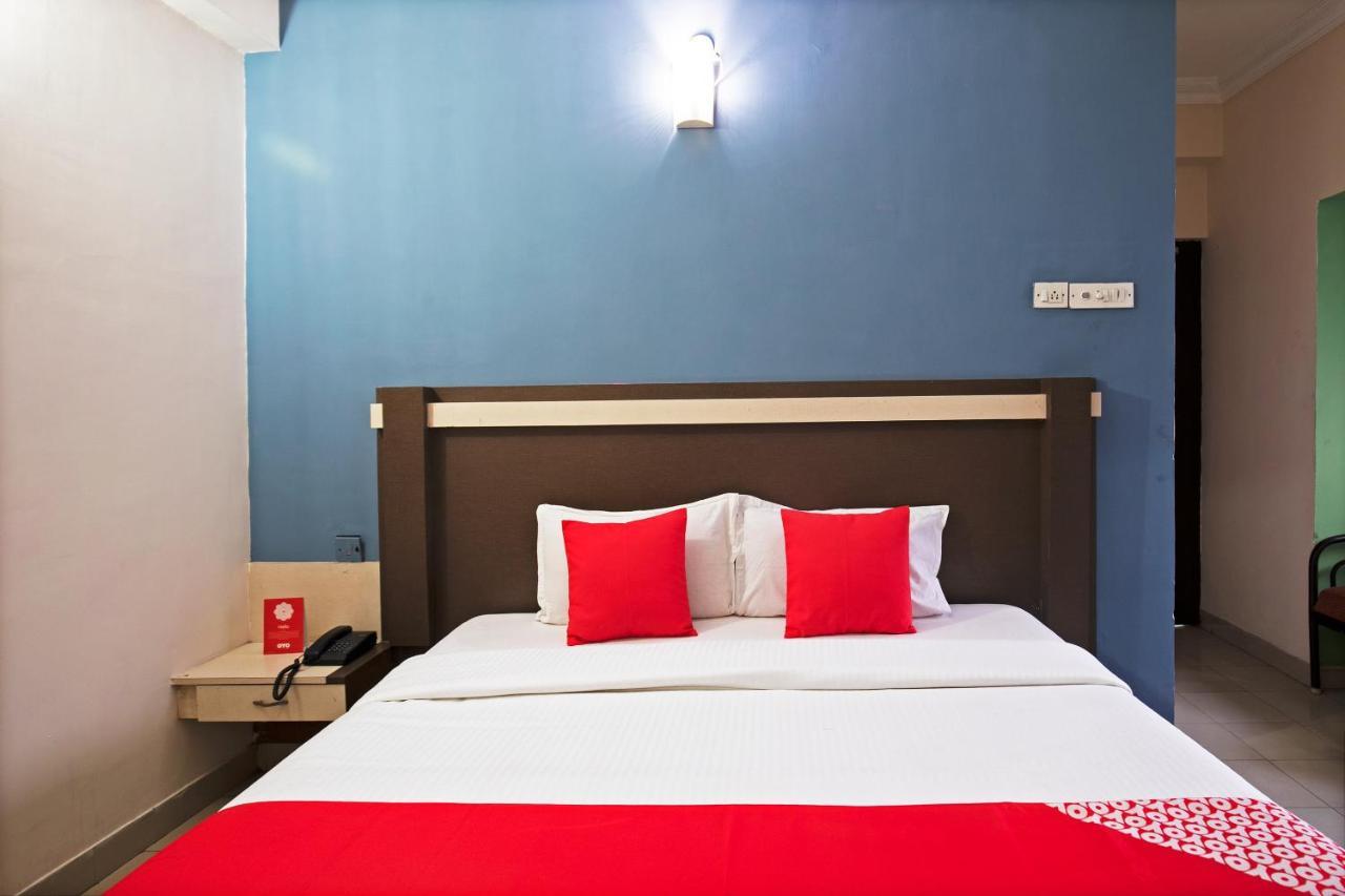 Hotel O Kanak Palace New Delhi Bagian luar foto